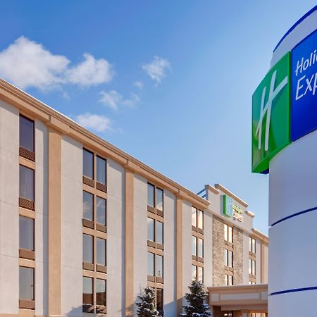 Holiday Inn Express Flint-Campus Area By Ihg Εξωτερικό φωτογραφία
