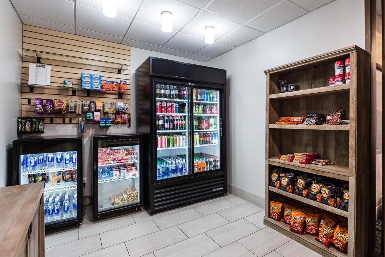 Holiday Inn Express Flint-Campus Area By Ihg Εξωτερικό φωτογραφία
